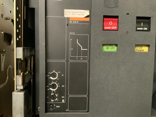 Image 3 of 3 - Merlin Gerin - M12H1