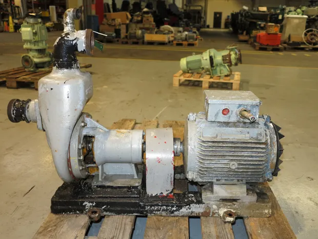 Image 3 of 4 - Desmi - SA 50 180