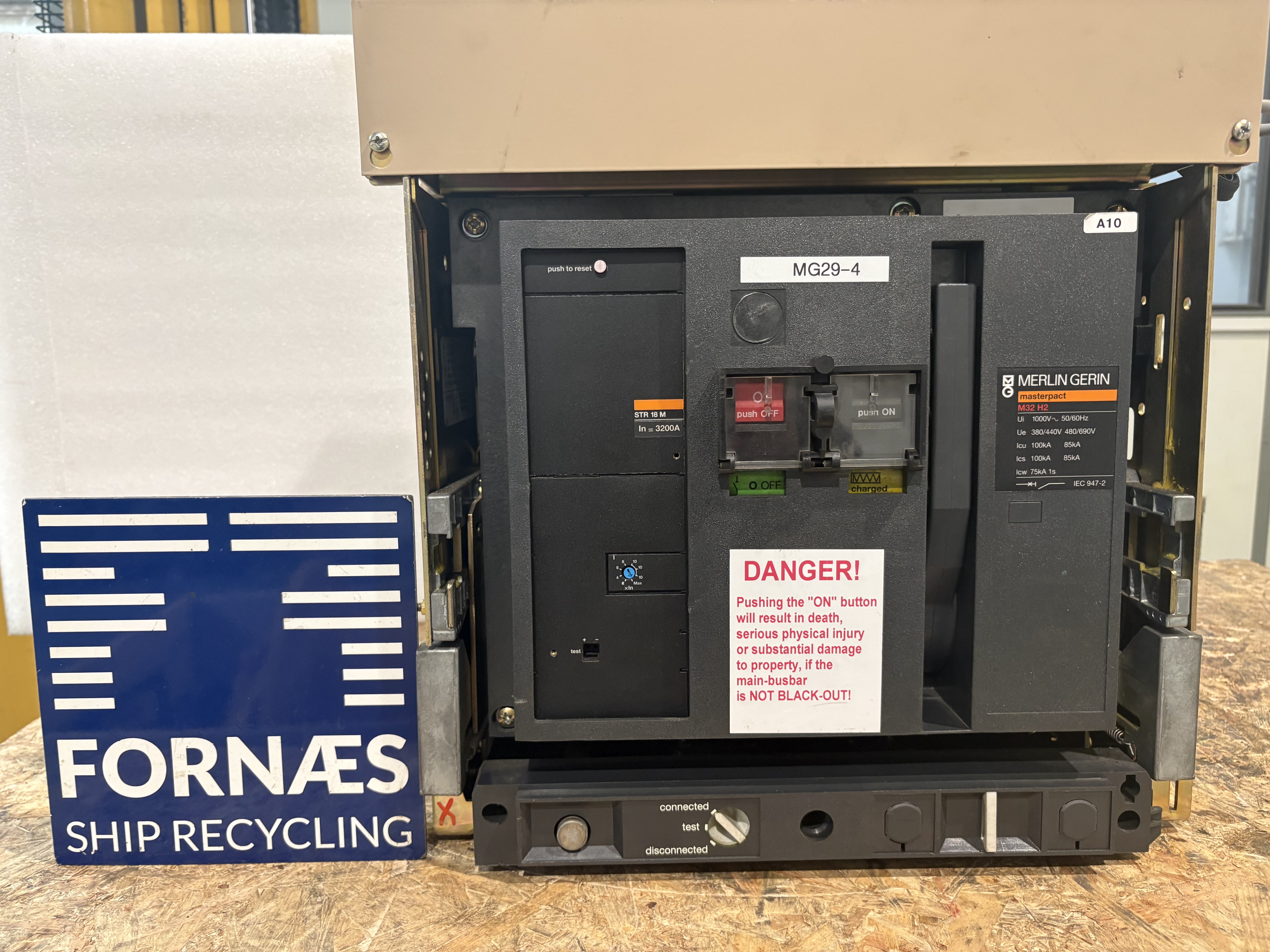 Merlin Gerin - Masterpact