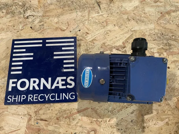 Image 2 of 5 - Hoyer Motors - MS632-2