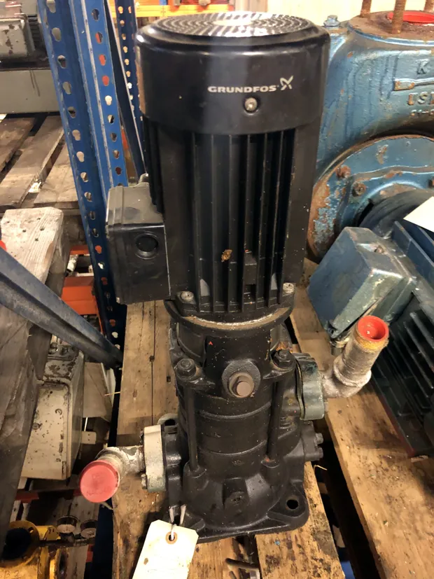 Image 1 of 3 - Grundfos - 31520004P2-CPES3-40