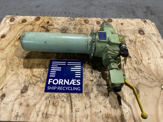 Image 5 of 6 - Pall - HH8910F32KTUB