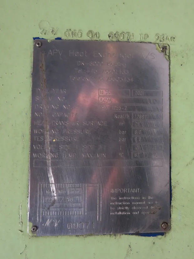 Image 2 of 4 - APV - N35