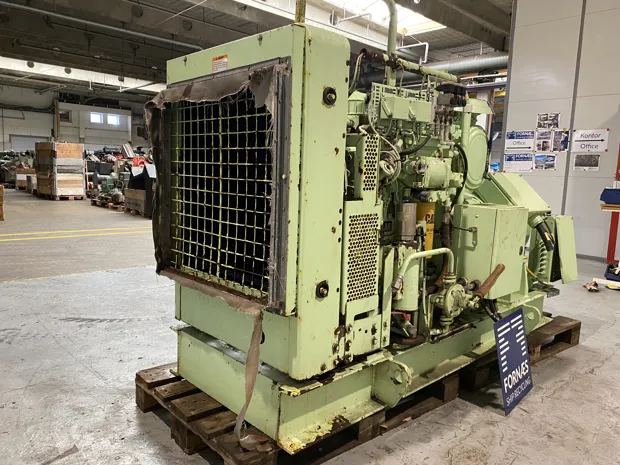 Image 8 of 14 - Caterpillar