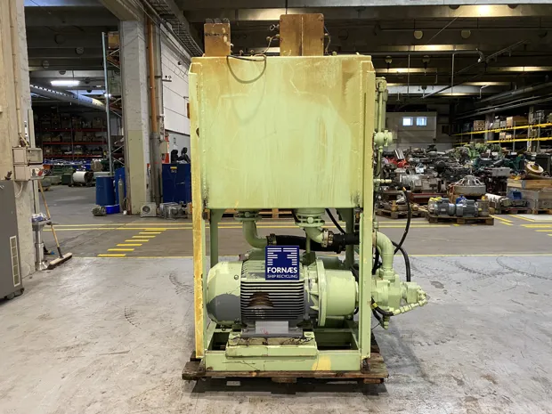 Image 3 of 6 - HS319