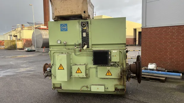 Image 2 of 7 - VEM  - DRKSX 6321-4UA