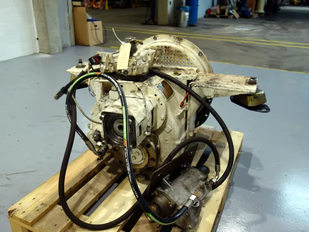 Image 3 of 7 - Twin Disc - MG 5111