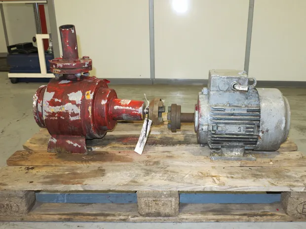 Image 1 of 3 - Desmi - S70-50-175/A09